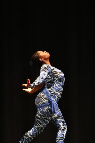 Makala Tolbert performing her original dance routine to Stand Up (photo by Russell Dearing). 